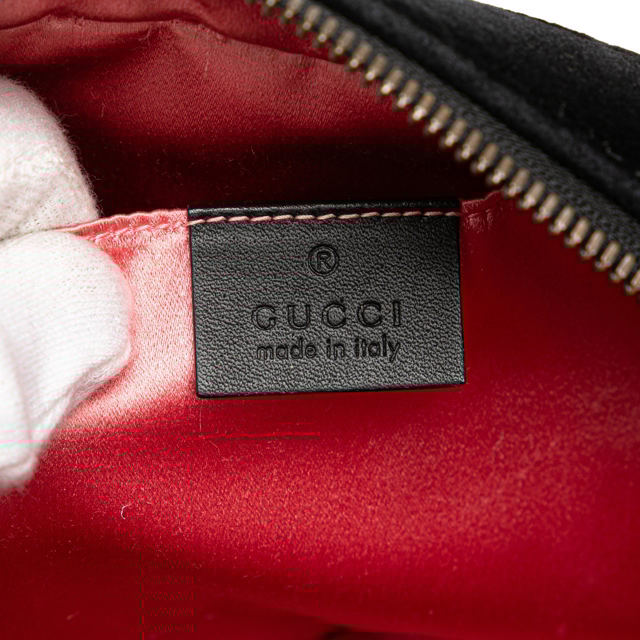 Gucci Small GG Marmont Matelasse Velvet Crossbody Zwart
