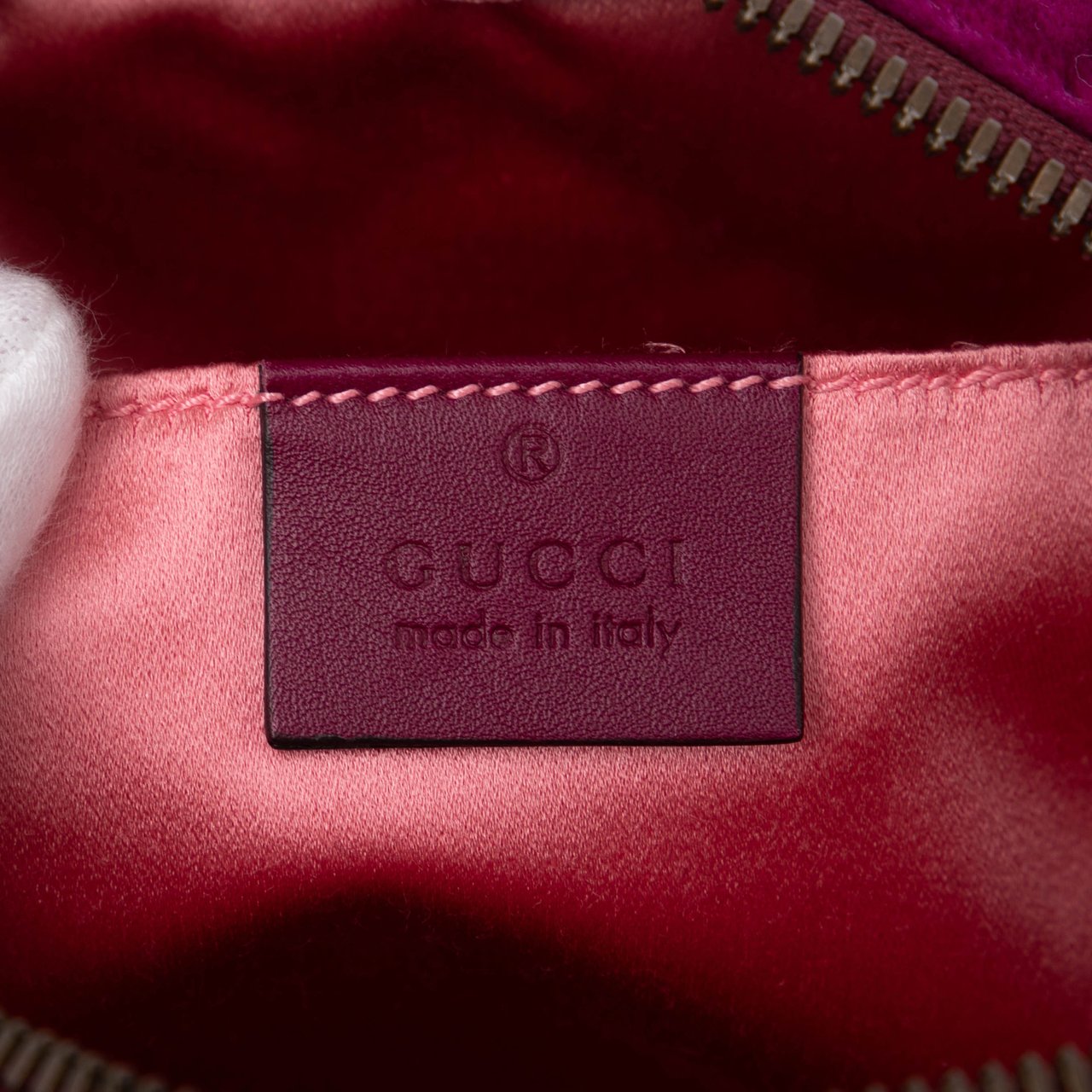 Gucci Small GG Marmont Matelasse Velvet Crossbody Paars
