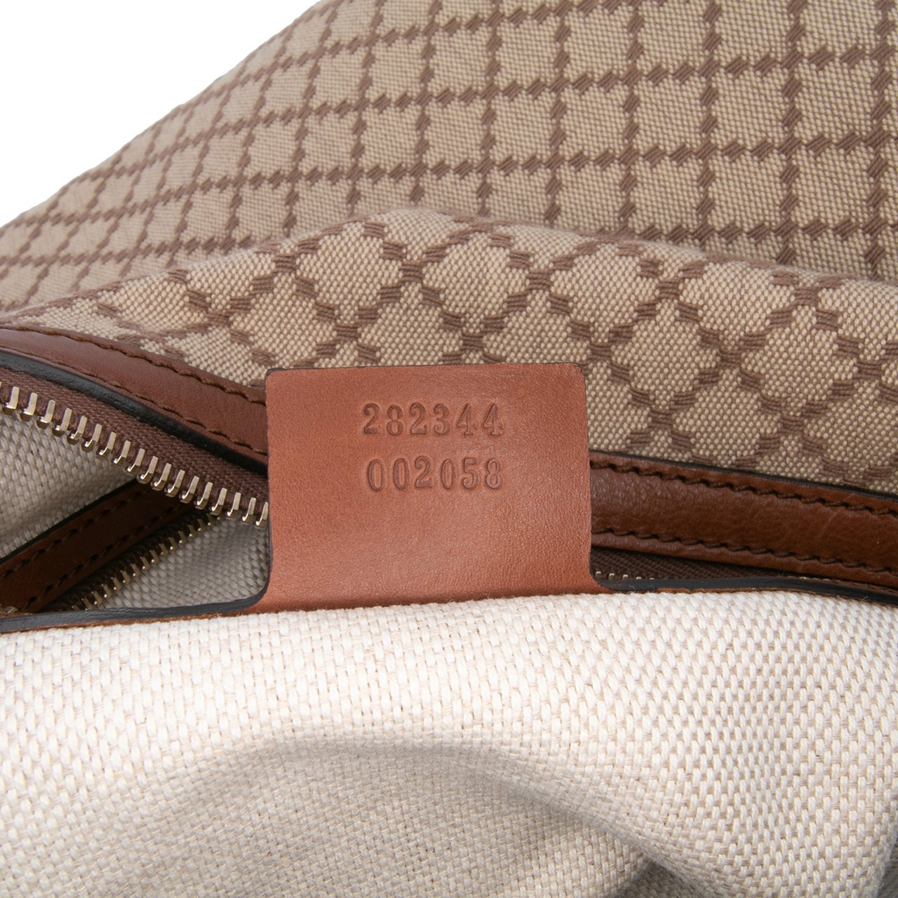 Gucci Diamante Canvas Village Double G Shoulder Bag Bruin