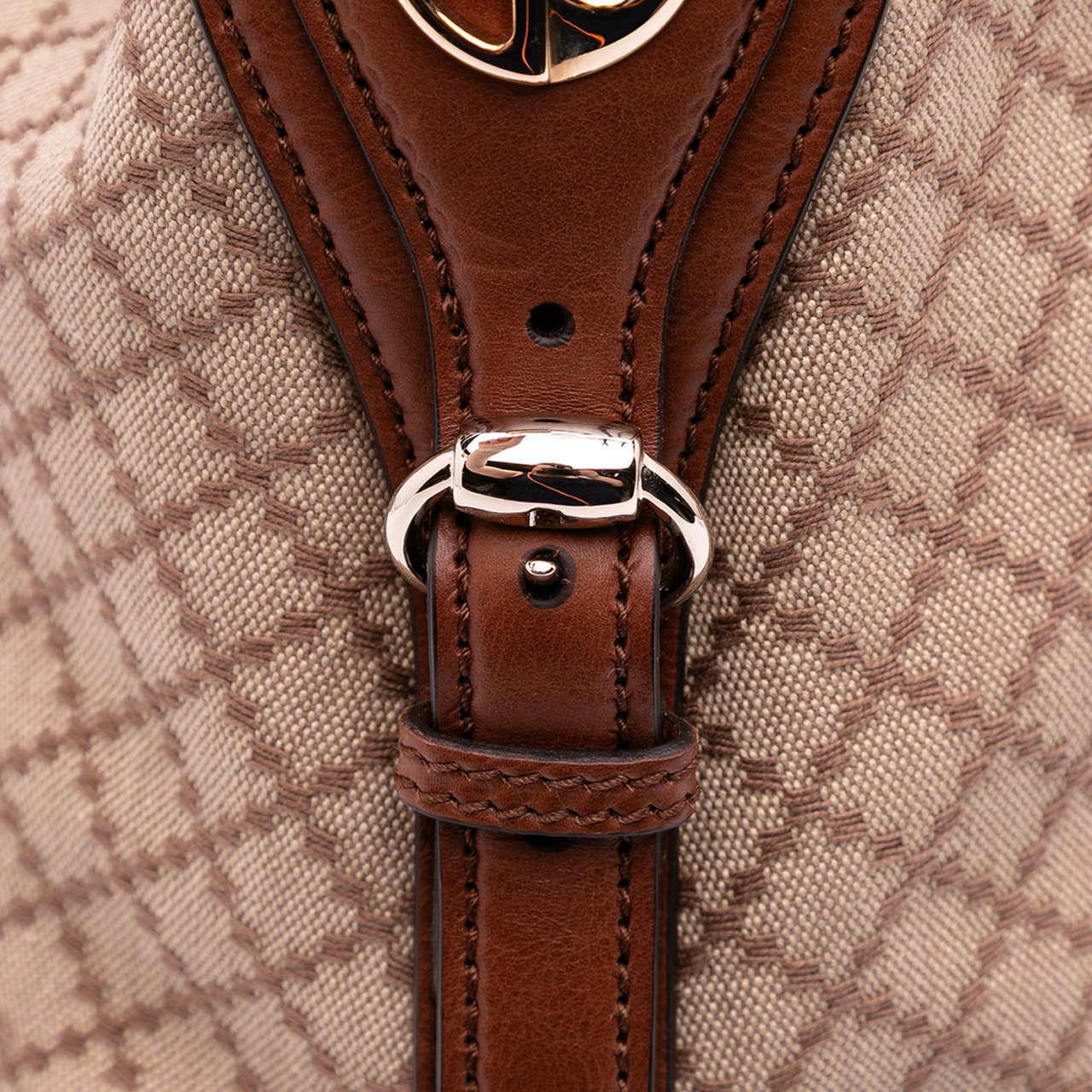 Gucci Diamante Canvas Village Double G Shoulder Bag Bruin