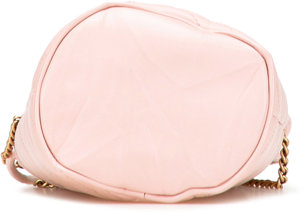 Gucci Small GG Marmont Leather Matelasse Bucket Bag Roze