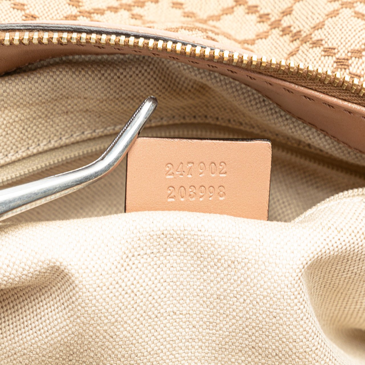 Gucci Diamante Canvas Sukey Satchel Bruin