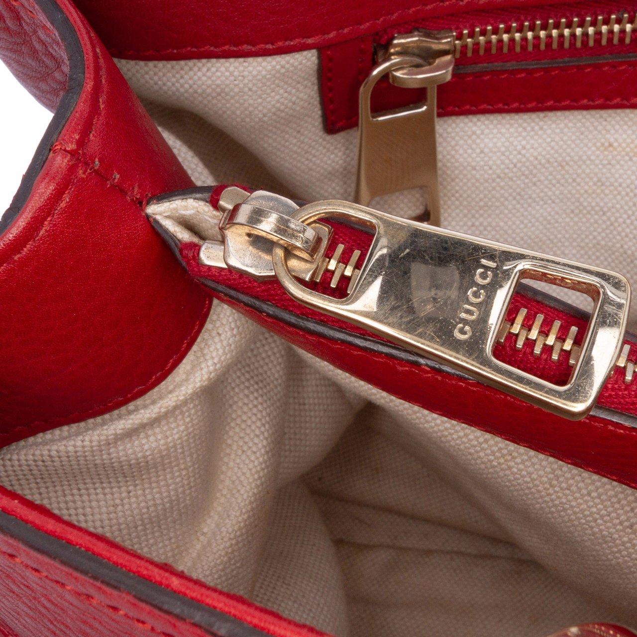 Gucci Medium Calfskin Bamboo Shopper Satchel Rood