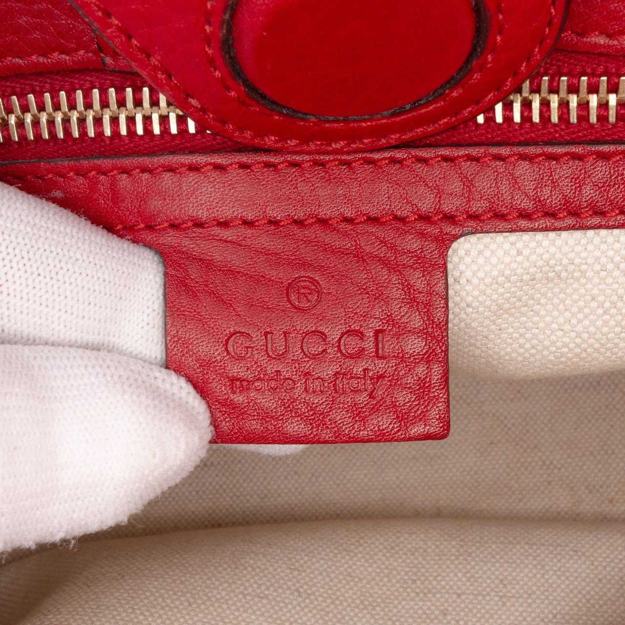 Gucci Medium Calfskin Bamboo Shopper Satchel Rood