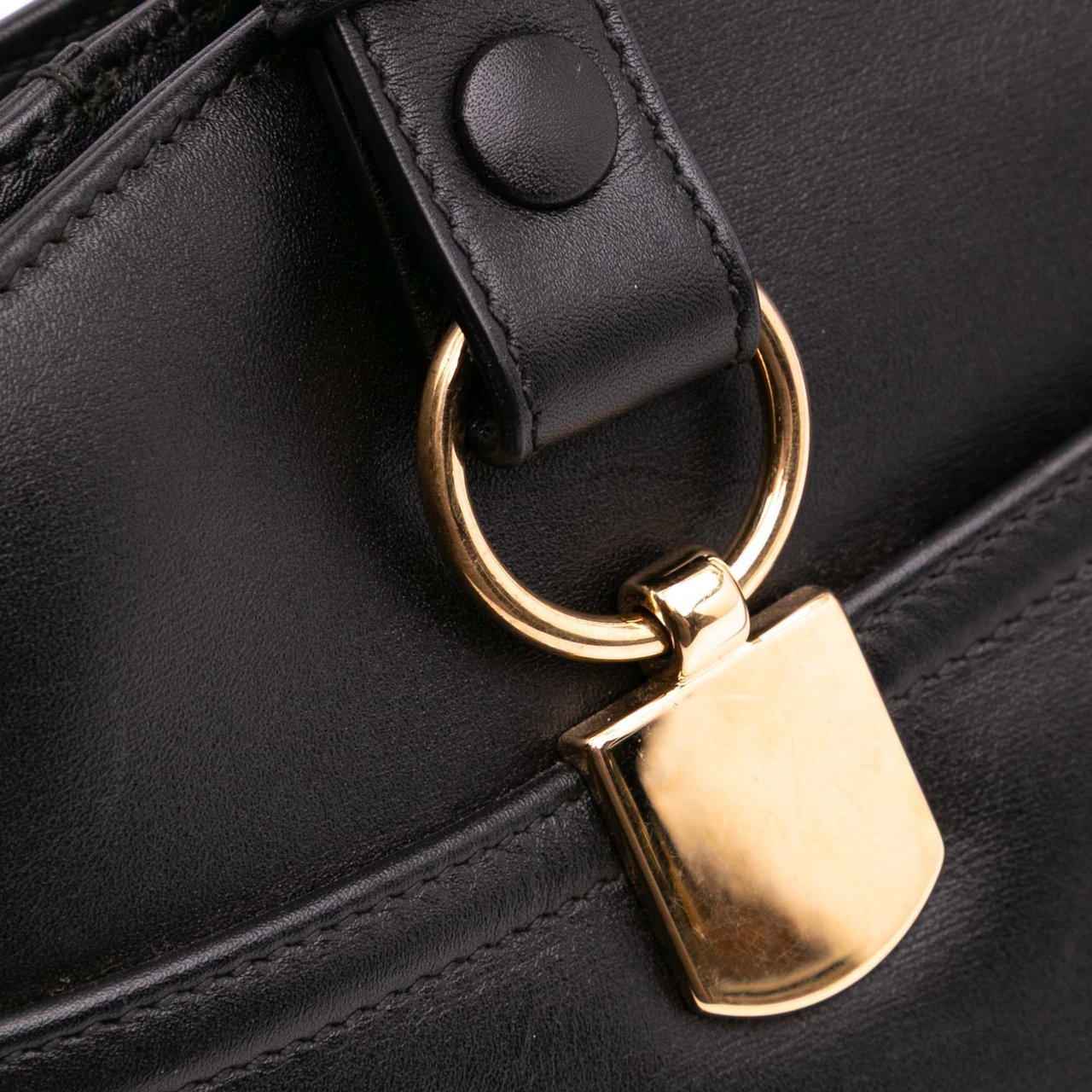 Gucci Leather Arli Shoulder Bag Zwart