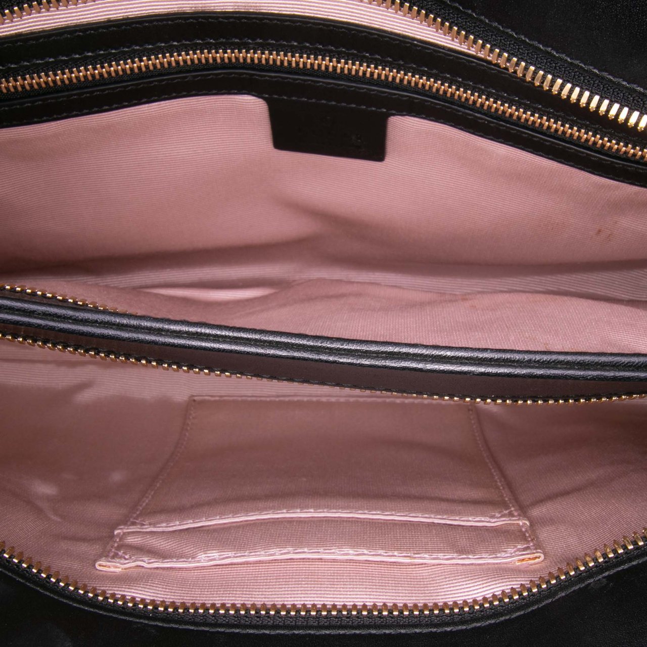 Gucci Leather Arli Shoulder Bag Zwart