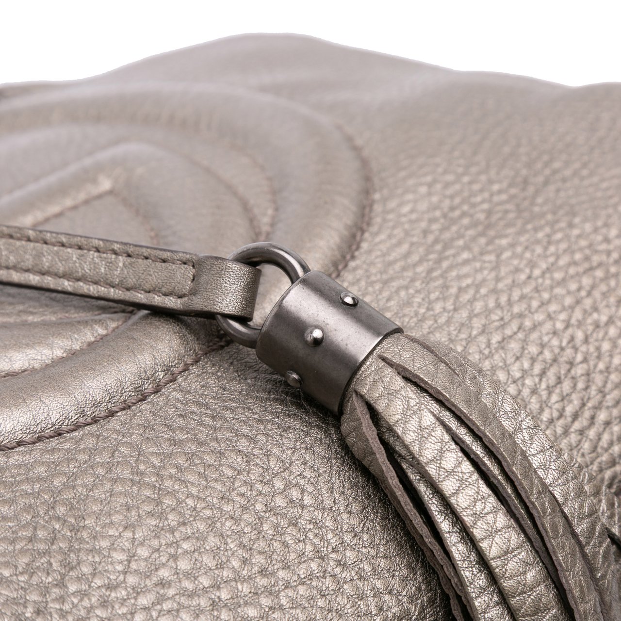 Gucci Medium Metallic Leather Soho Chain Tote Zilver