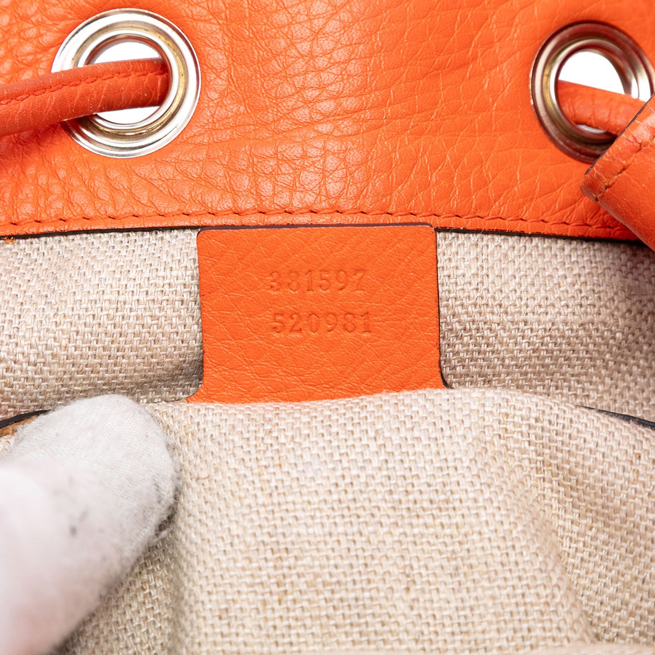 Gucci GG Canvas Drawstring Bucket Bag Bruin