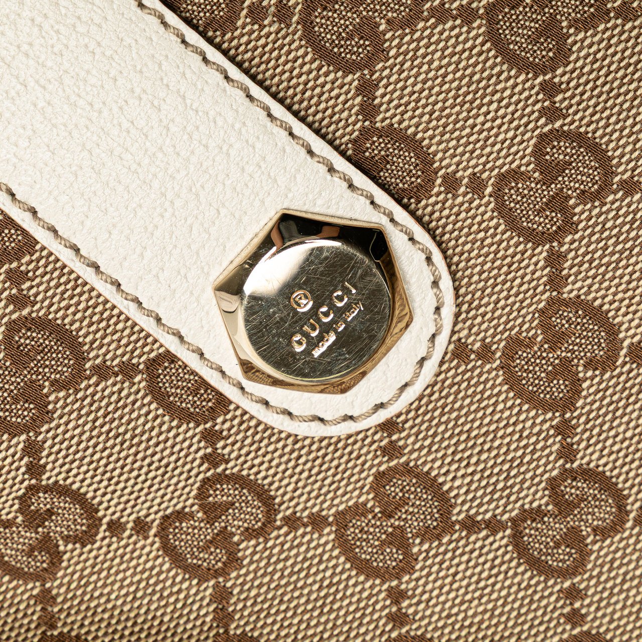Gucci GG Canvas Charmy Tote Bruin