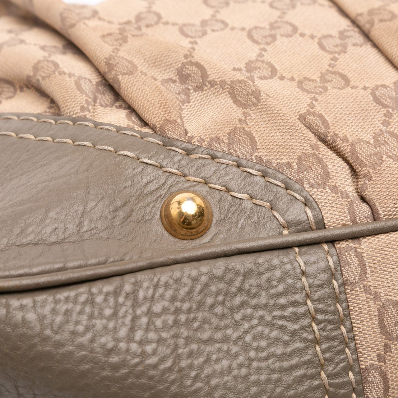 Gucci Medium GG Canvas Jockey Hobo Bruin