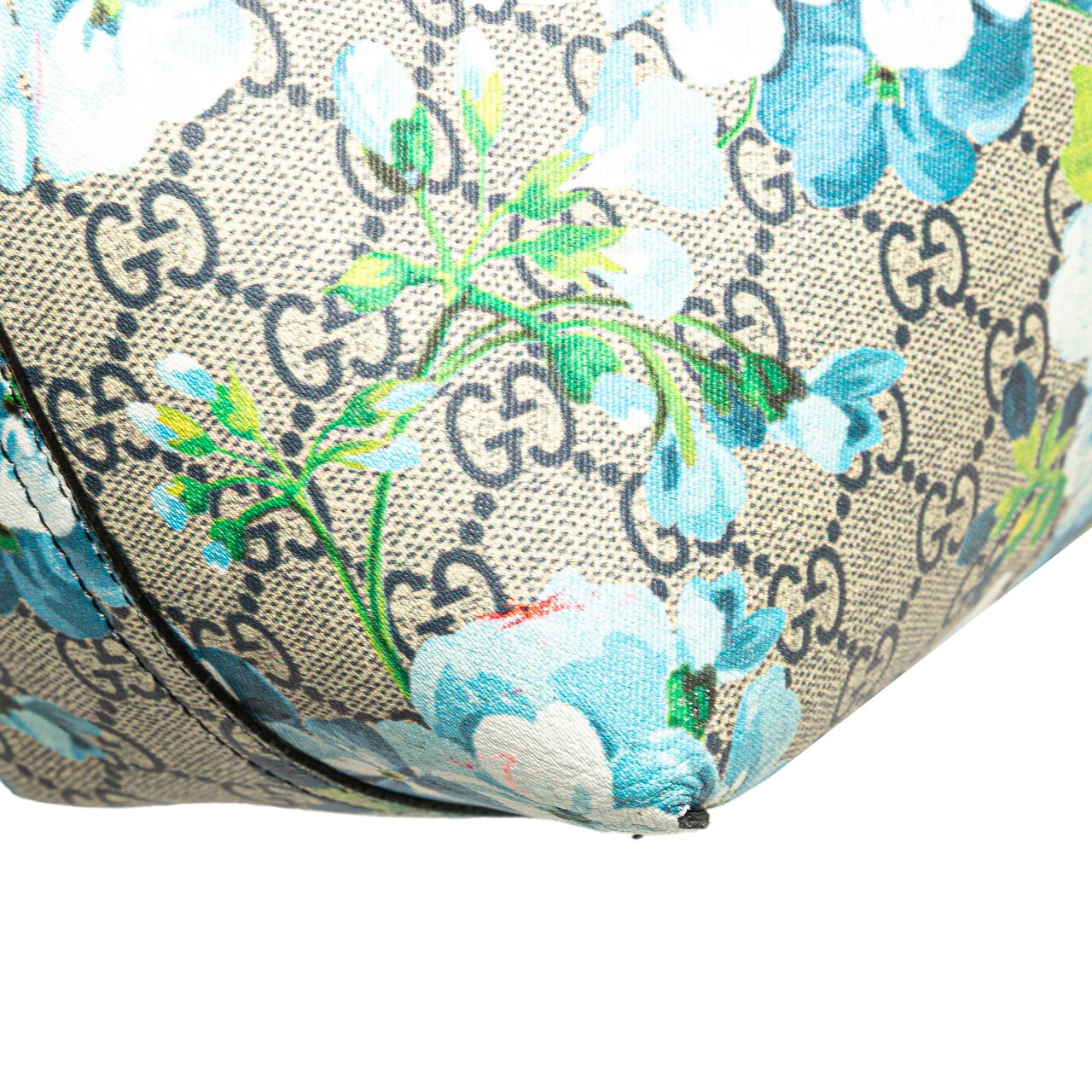 Gucci Medium GG Supreme Blooms Reversible Tote Bruin