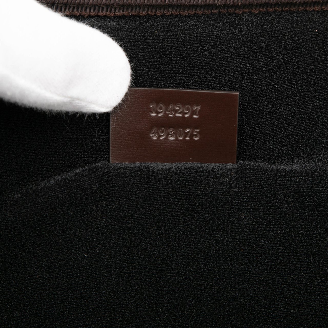 Gucci GG Supreme Laptop Case Bruin