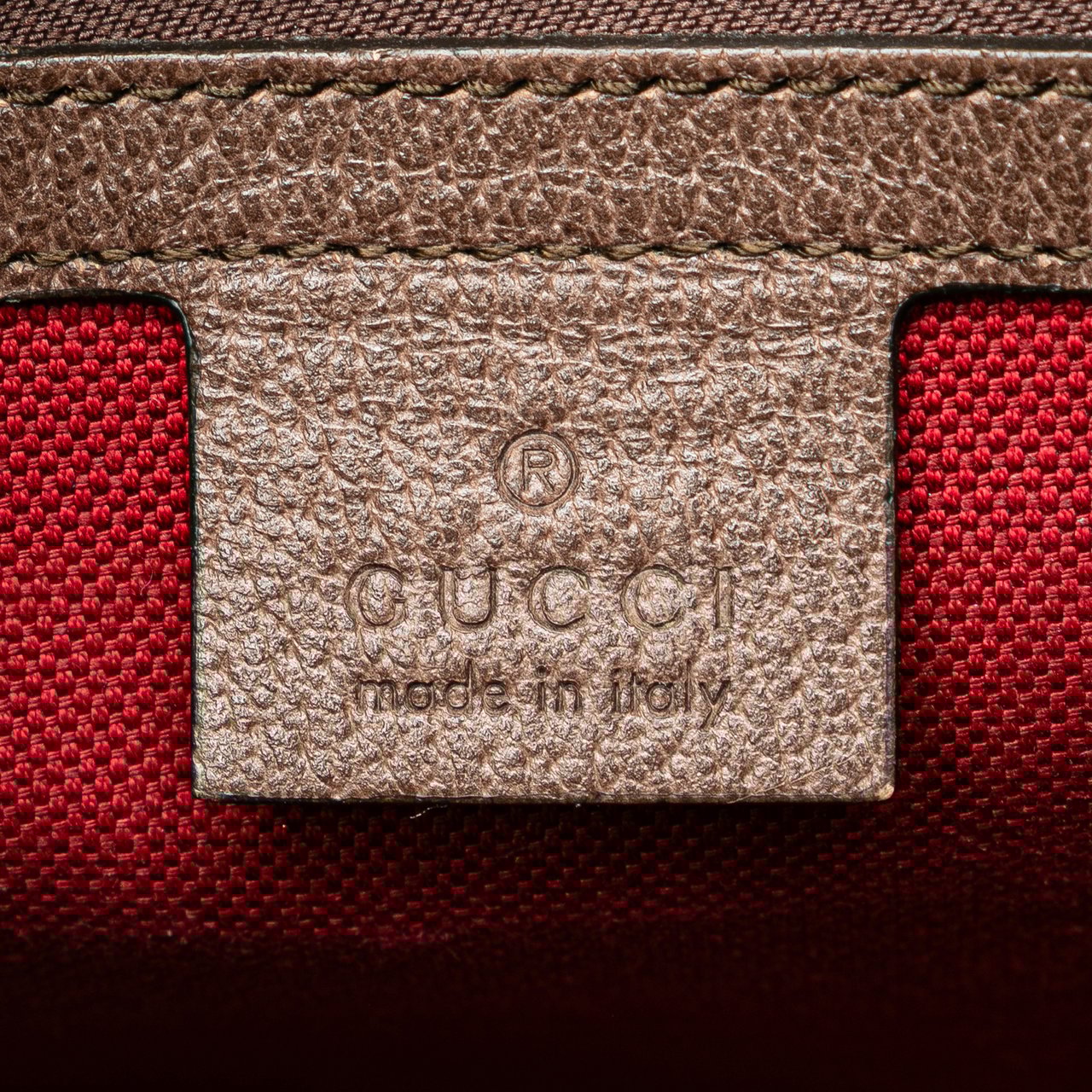 Gucci GG Supreme Soft Trunk Crossbody Bruin