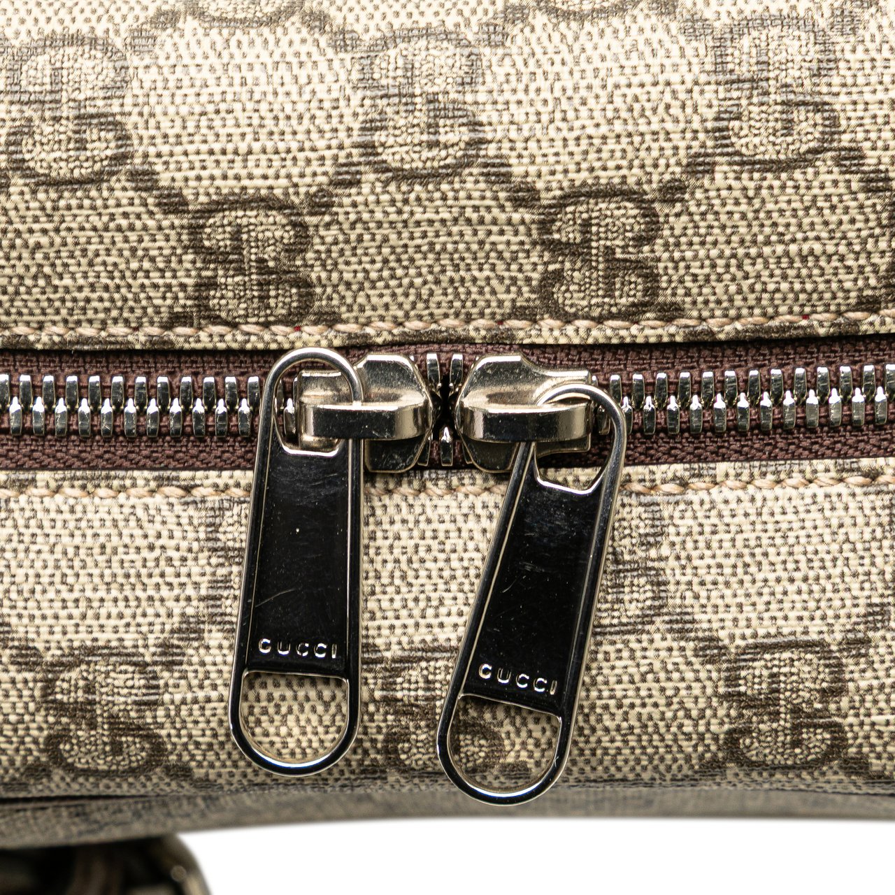 Gucci GG Supreme Soft Trunk Crossbody Bruin