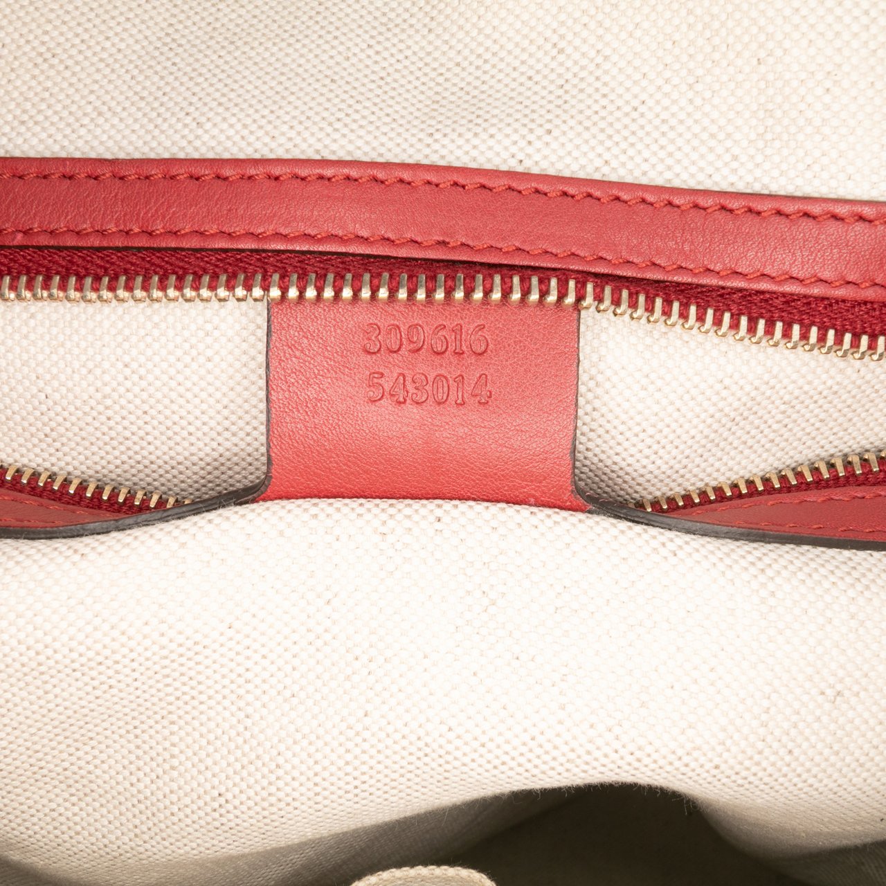 Gucci Large Microguccissima Patent Nice Dome Top Handle Bag Rood