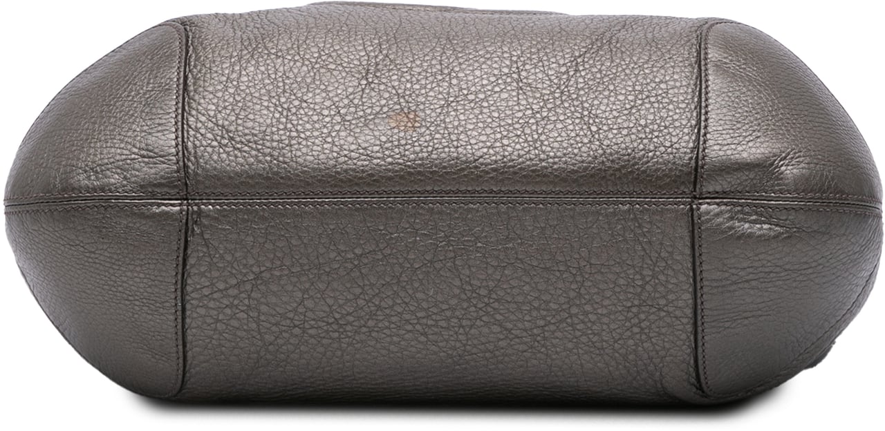 Gucci Metallic Leather Soho Shoulder Bag Zilver