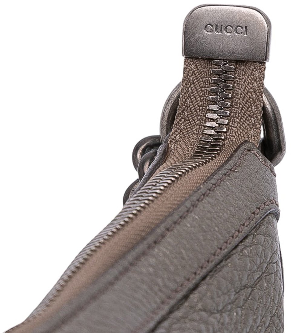 Gucci Metallic Leather Soho Shoulder Bag Zilver