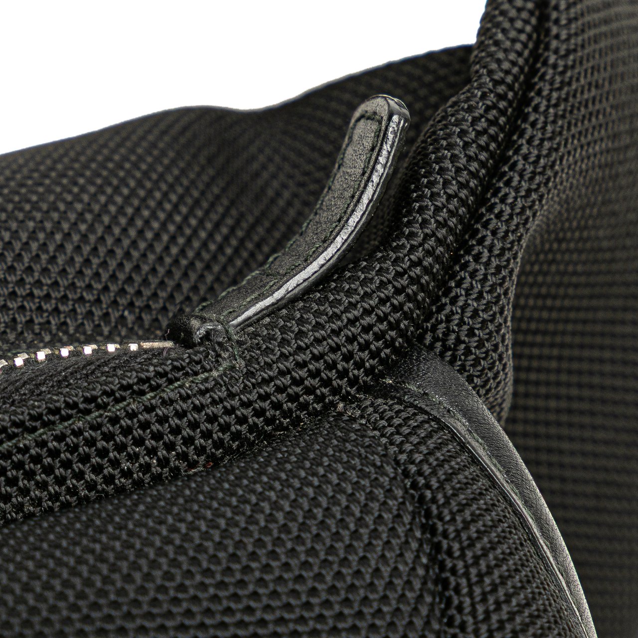 Gucci Techno Canvas Web Belt Bag Zwart
