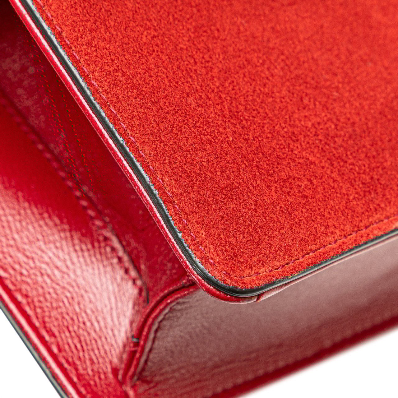 Gucci Small Suede GG Ring Torchon Crossbody Rood