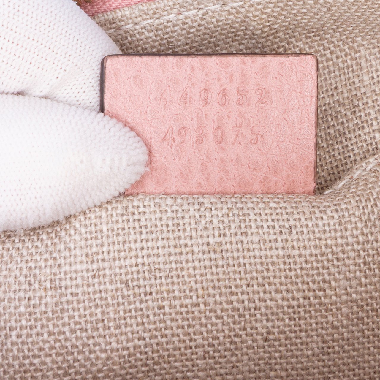 Gucci Calfskin Bamboo Clutch Roze