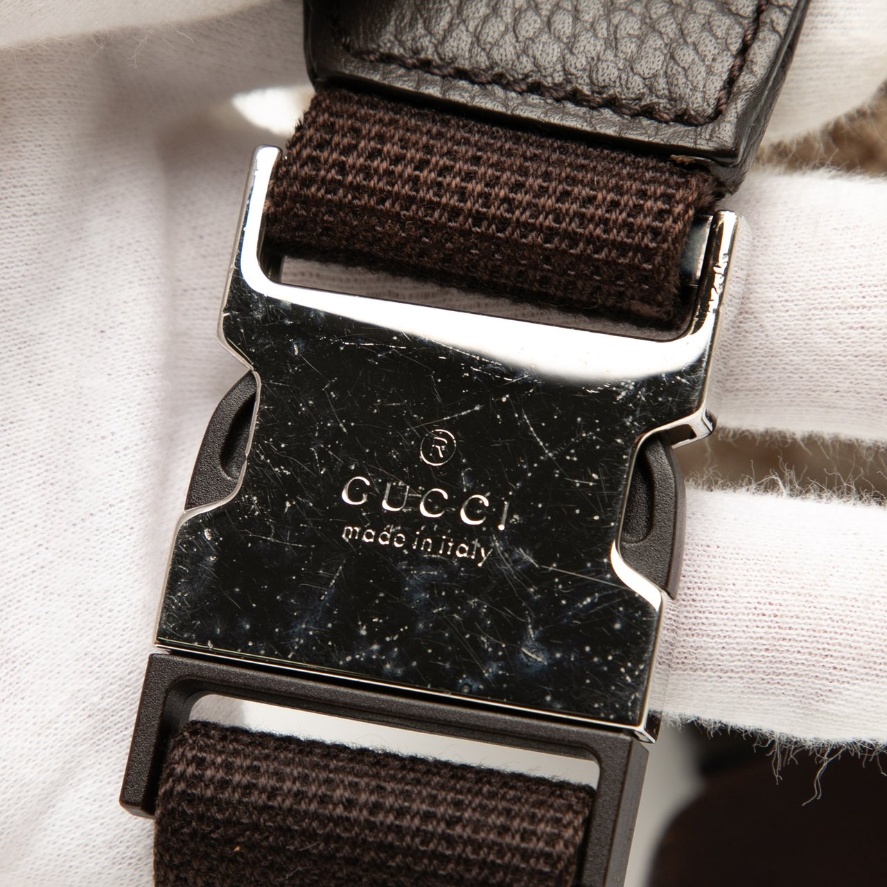 Gucci GG Canvas Belt Bag Bruin