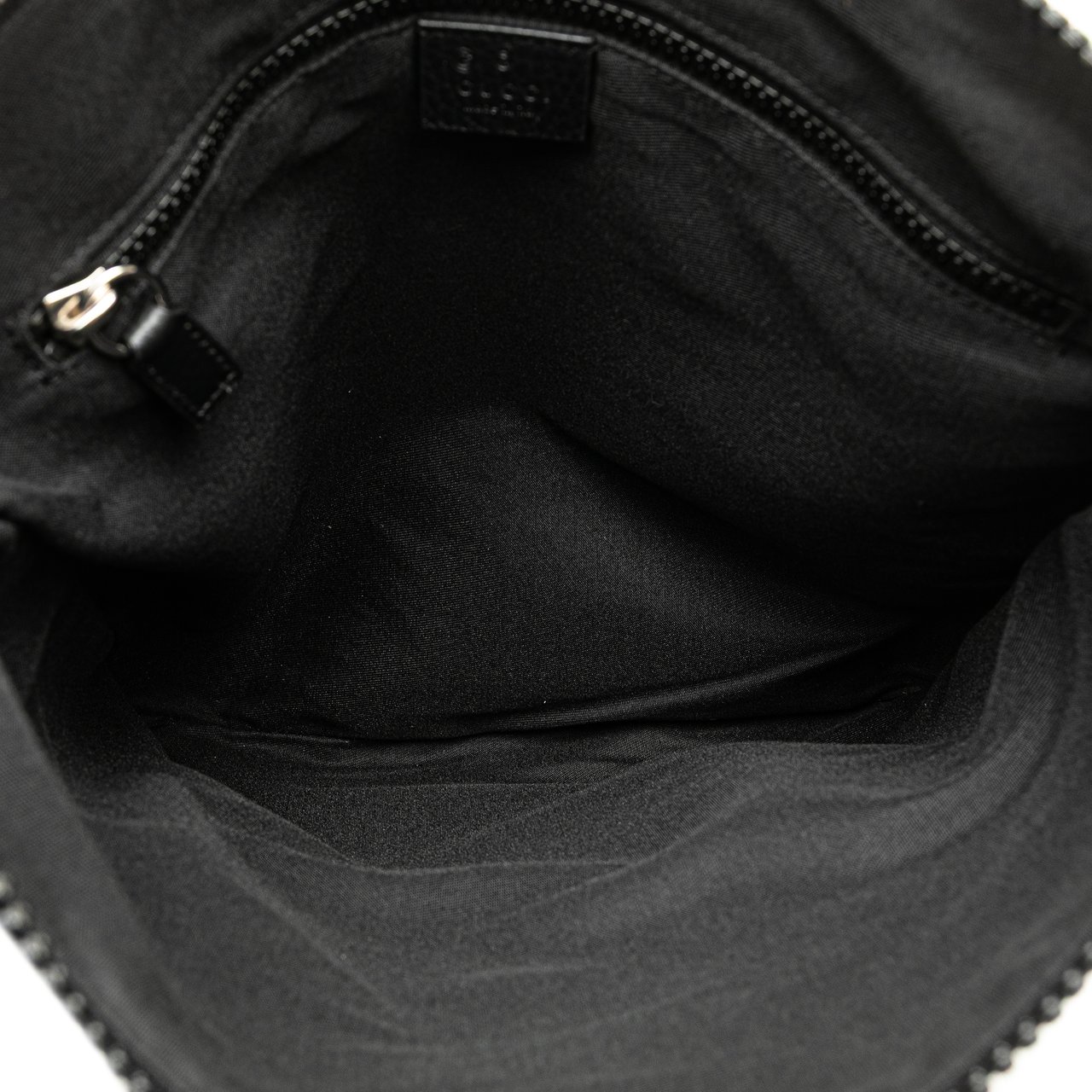 Gucci GG Nylon Web Crossbody Bag Zwart