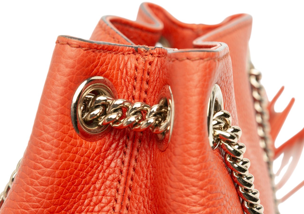 Gucci Small Leather Soho Chain Tote Oranje