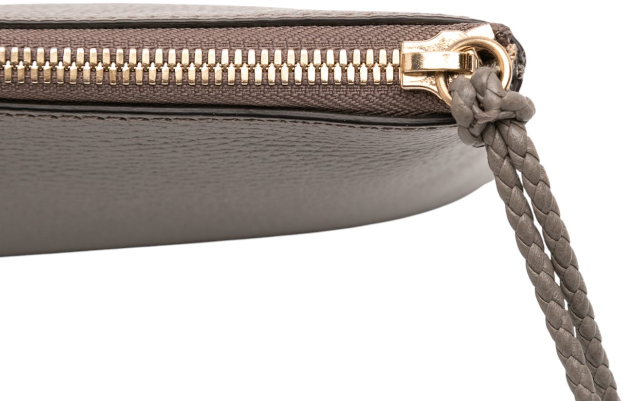 Gucci Calfskin Bamboo Tassel Clutch Grijs