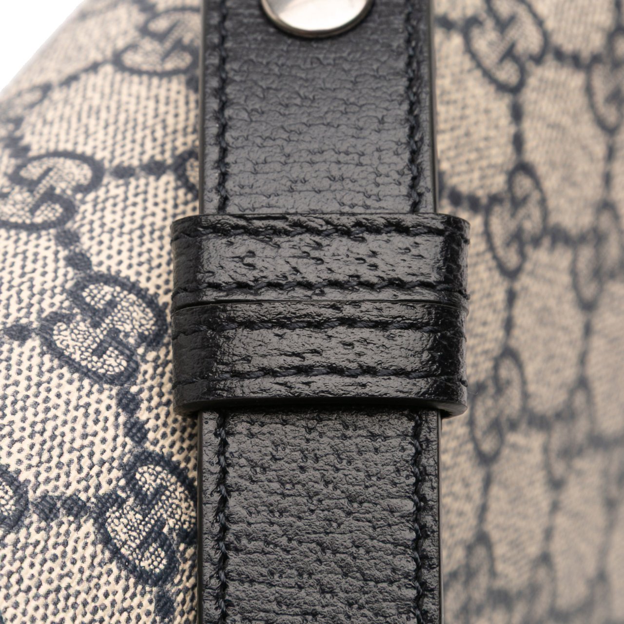 Gucci Medium GG Supreme Horsebit 1955 Shoulder Bag Bruin