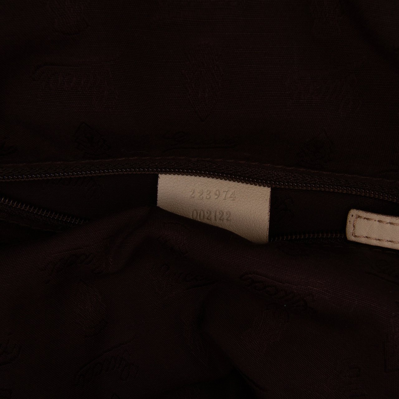 Gucci Guccissima Sukey Satchel Bruin