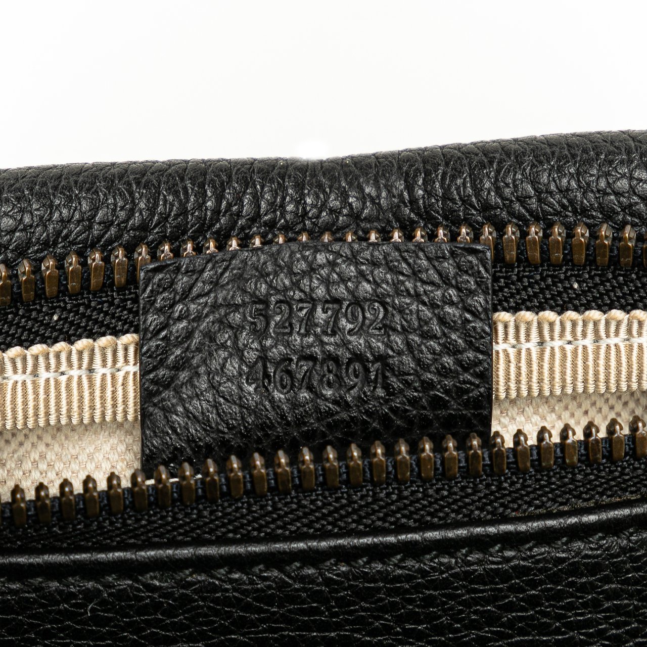 Gucci Leather Logo Belt Bag Zwart