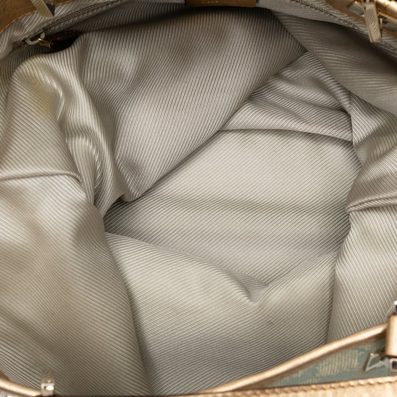 Gucci GG Canvas Tote Groen
