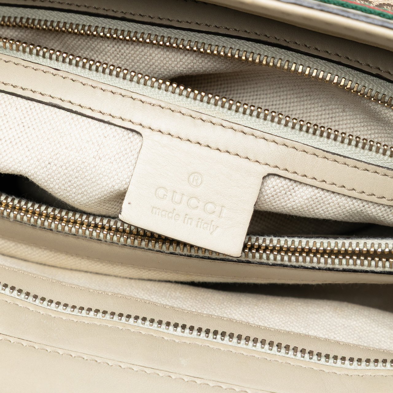 Gucci GG Canvas Mayfair Tote Bruin