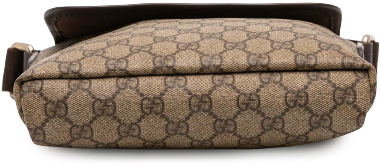Gucci GG Supreme Crossbody Bruin