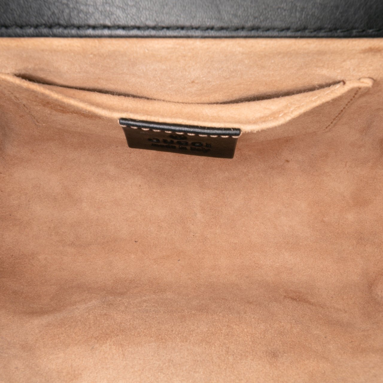 Gucci Small Pearl Studded Leather Padlock Crossbody Zwart