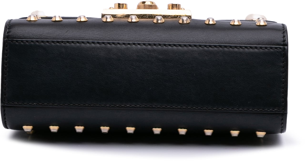 Gucci Small Pearl Studded Leather Padlock Crossbody Zwart