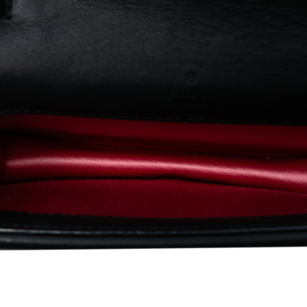 Gucci Mini Crystal Embellished Velvet Dionysus Crossbody Zwart