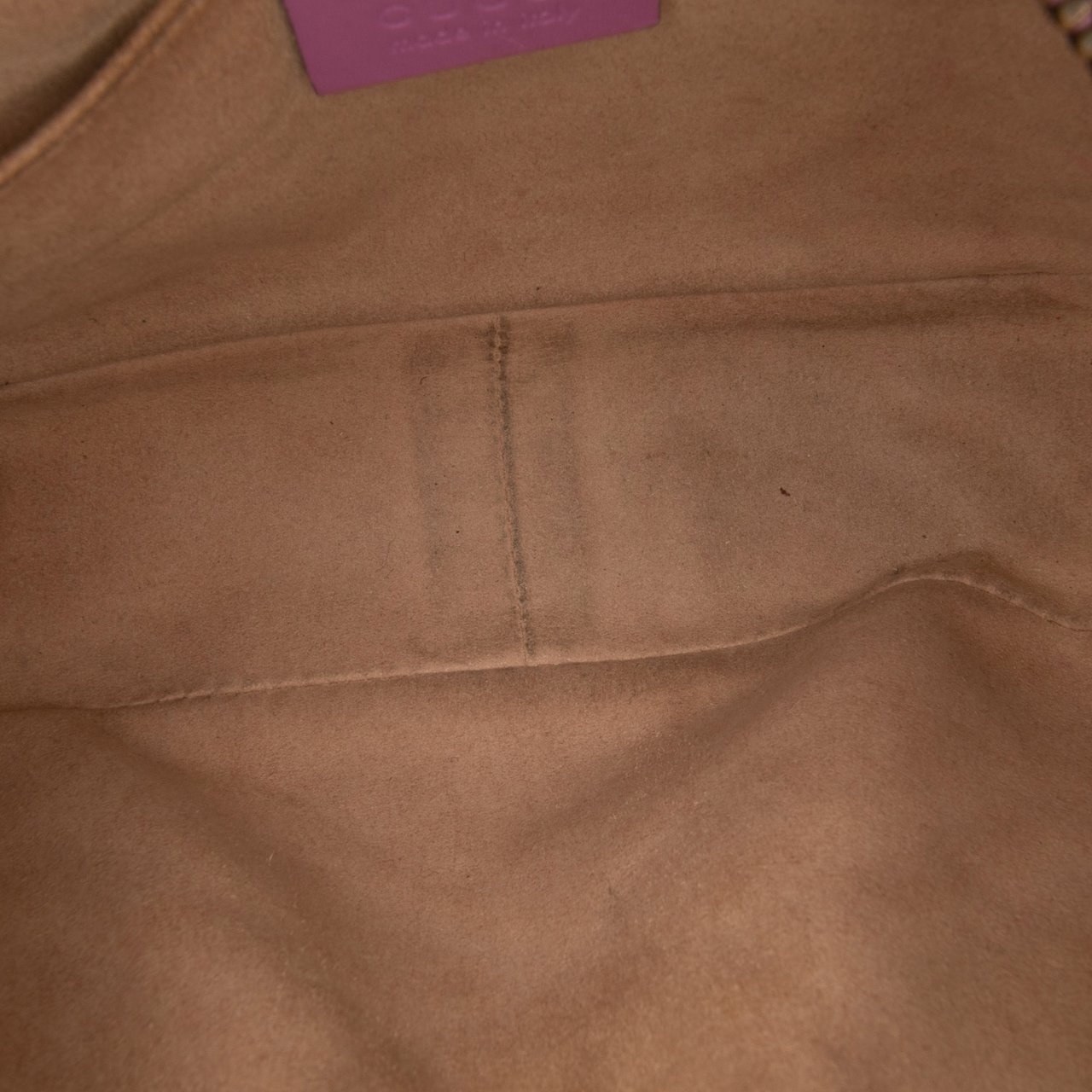 Gucci Mini GG Marmont Matelasse Leather Crossbody Roze