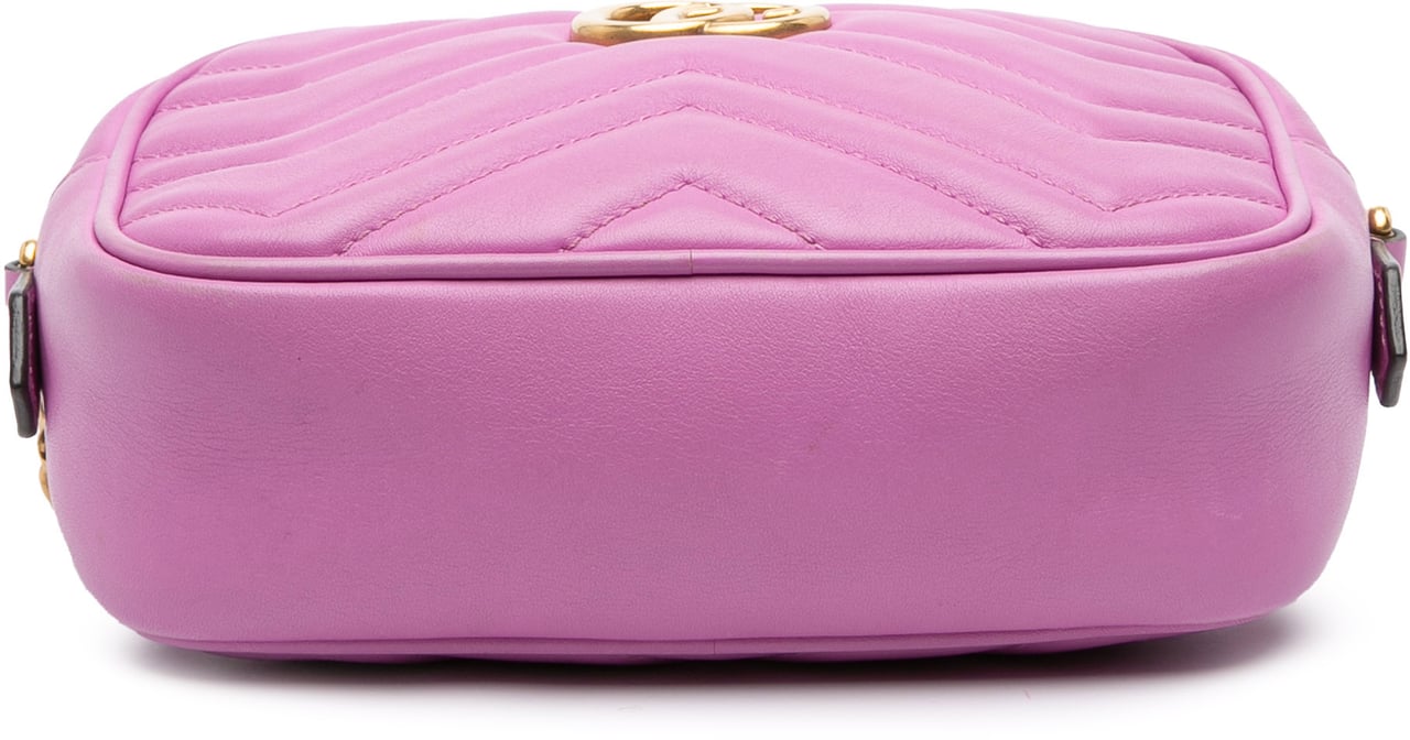 Gucci Mini GG Marmont Matelasse Leather Crossbody Roze
