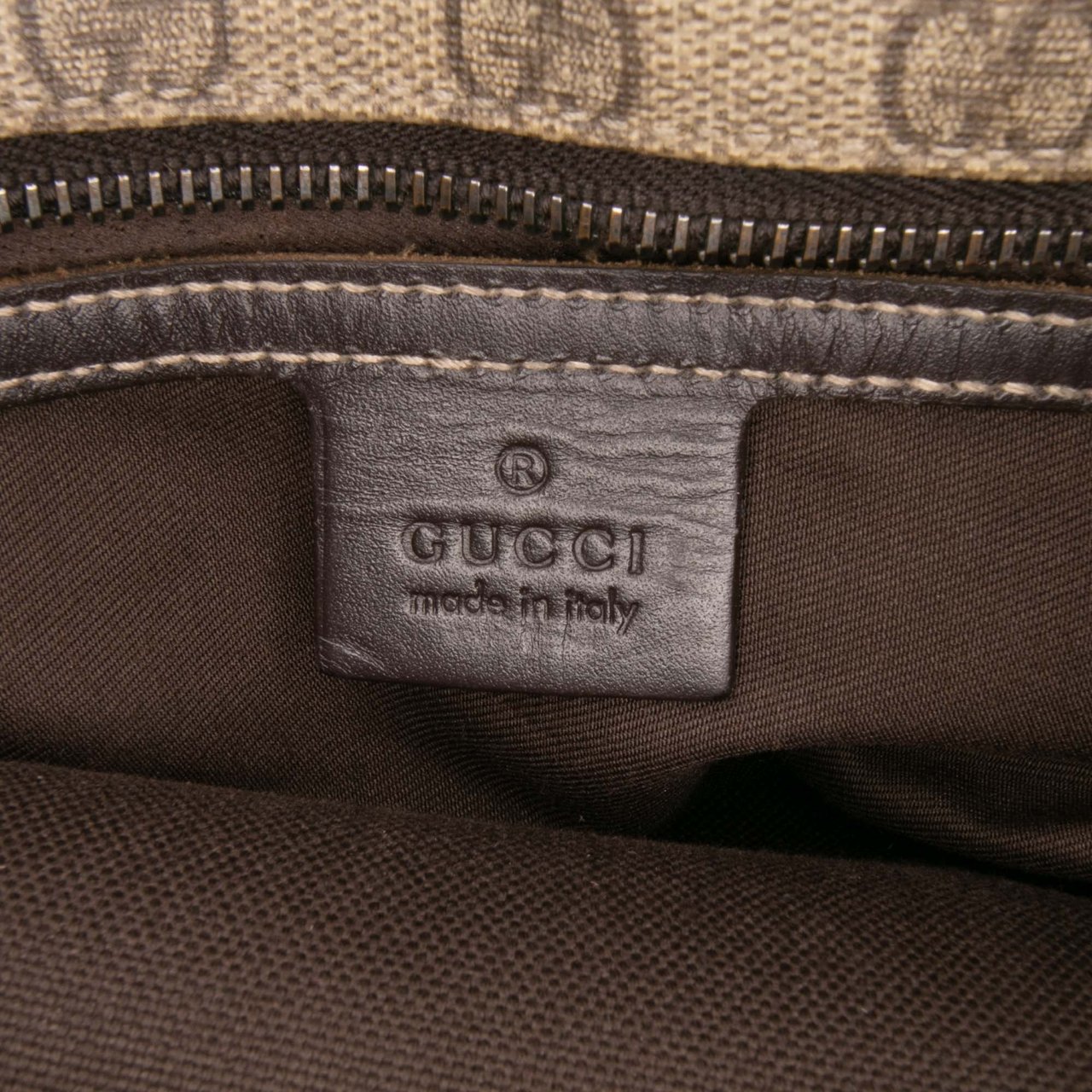 Gucci GG Supreme Tote Bruin