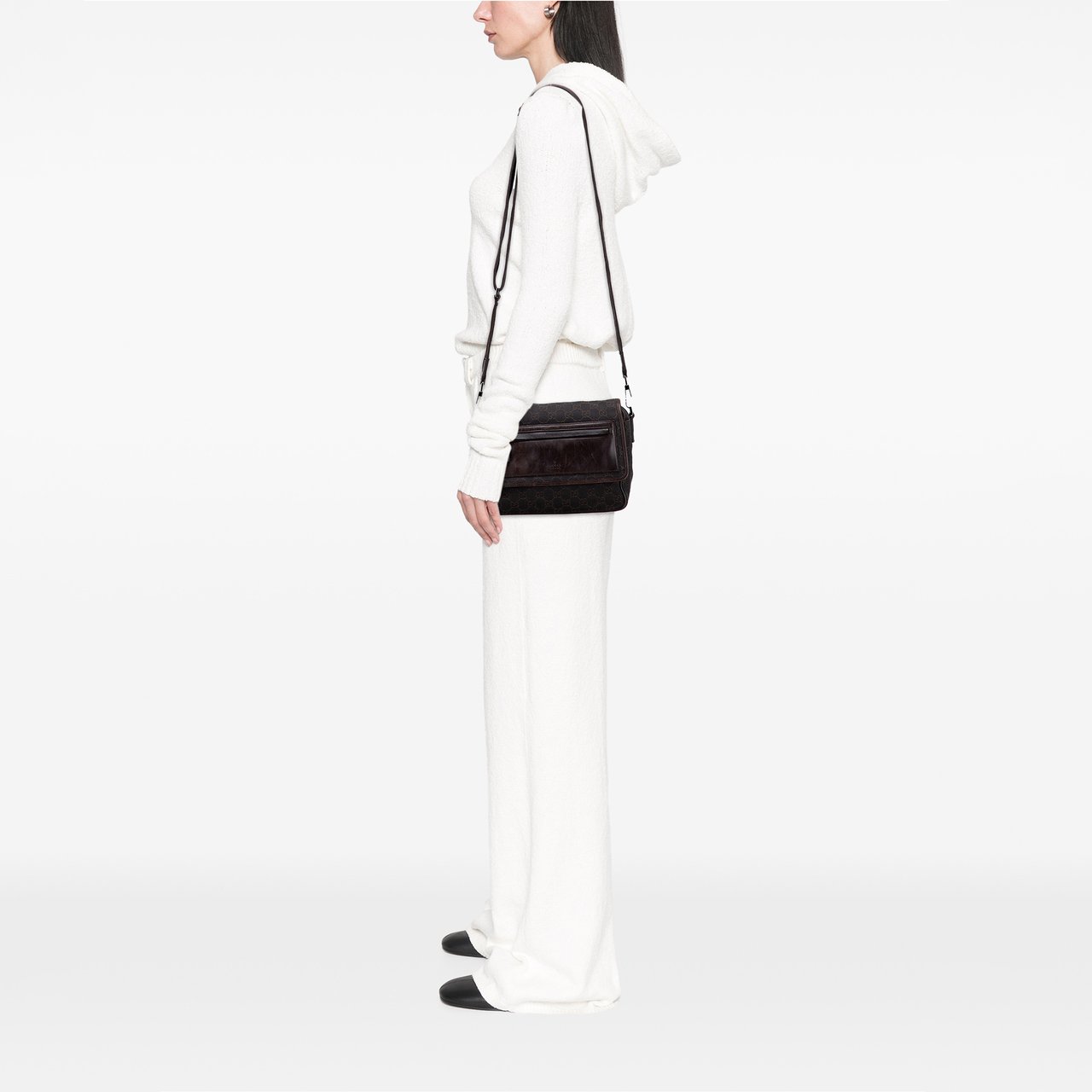 Gucci GG Canvas Crossbody Bruin