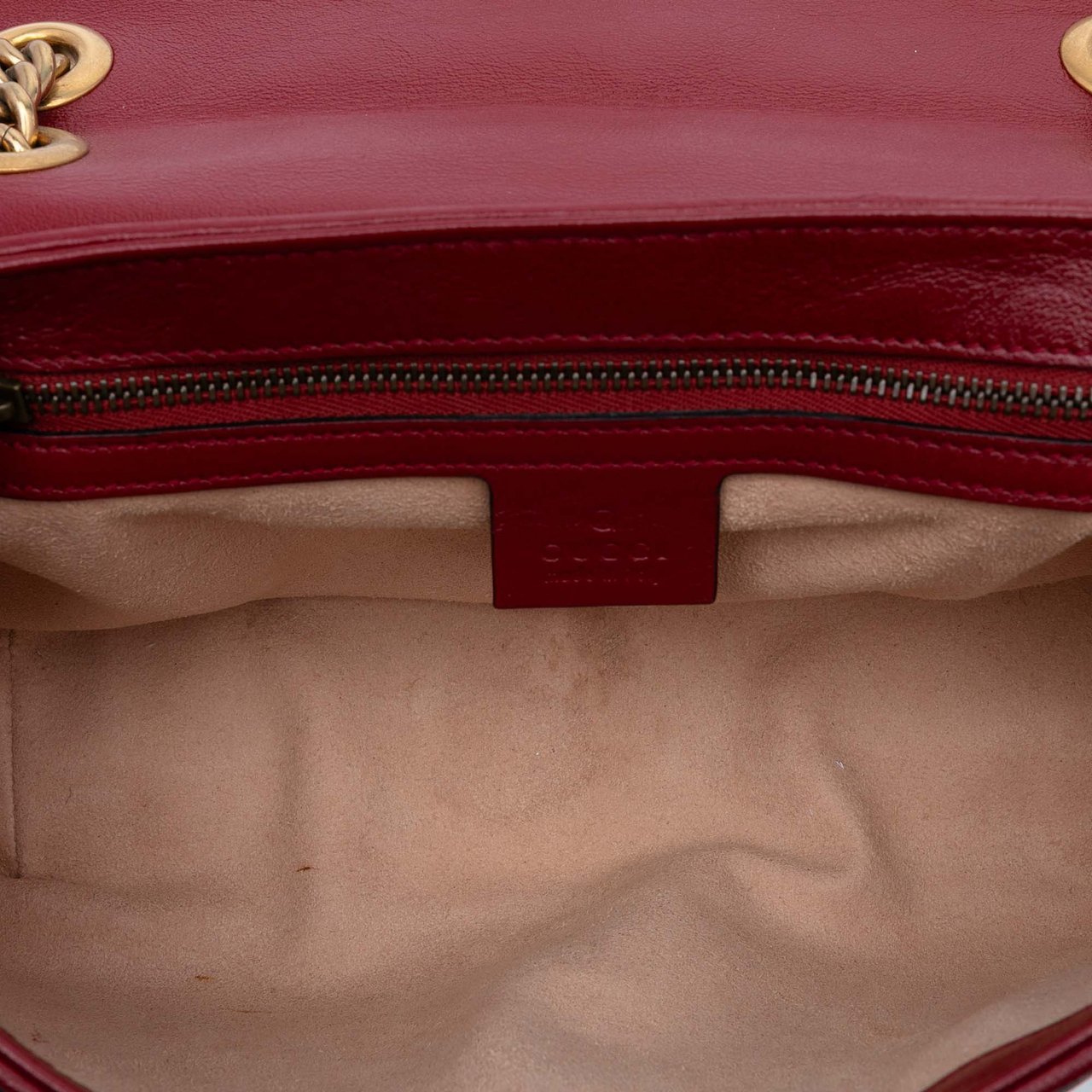 Gucci Medium GG Marmont Matelasse Diagonal Leather Torchon Shoulder Bag Zwart