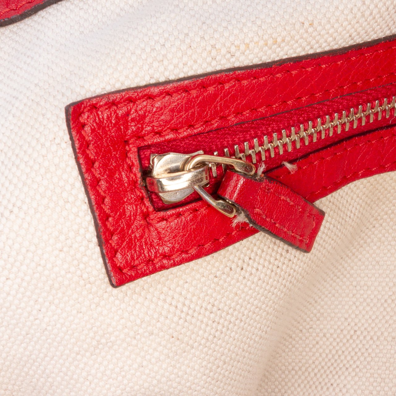 Gucci Large GG Canvas Bella Satchel Bruin