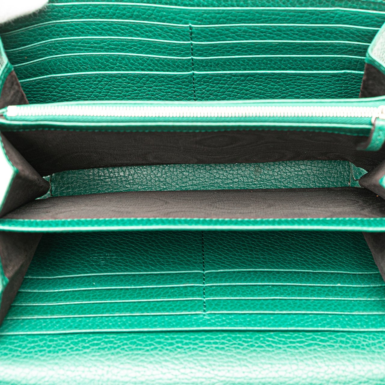 Gucci Mini Leather Dionysus Wallet on Chain Groen