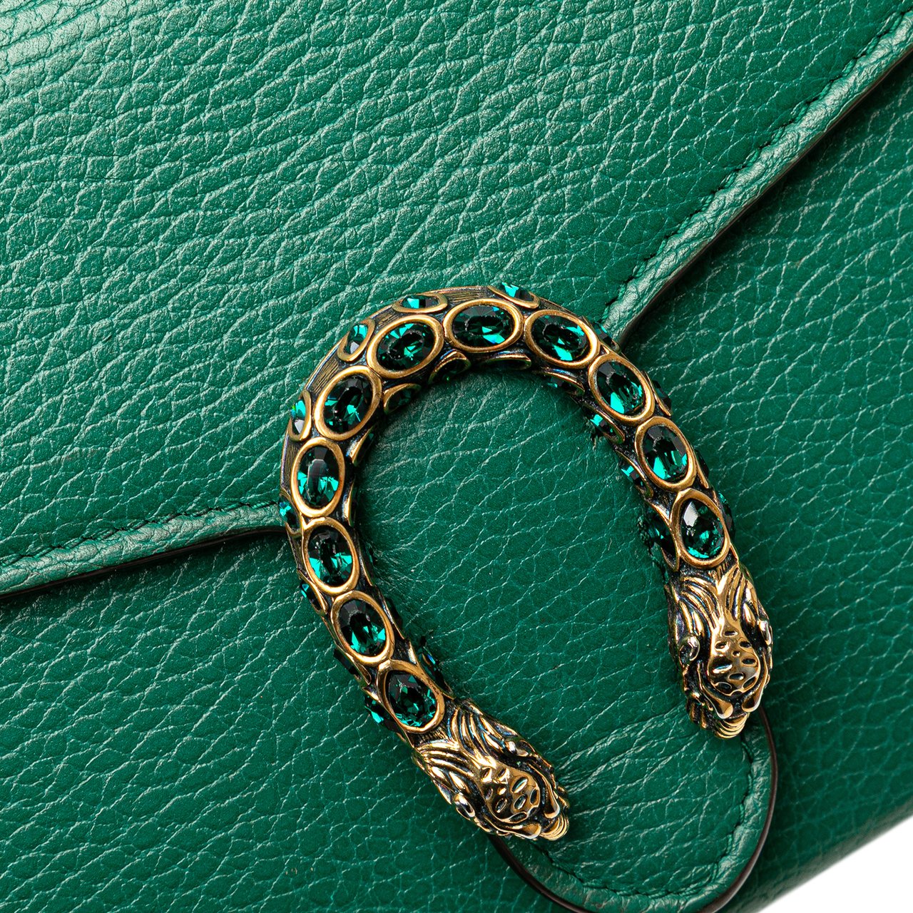 Gucci Mini Leather Dionysus Wallet on Chain Groen