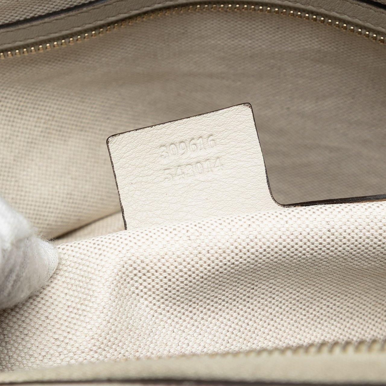 Gucci Large Microguccissima Nice Dome Top Handle Bag Wit