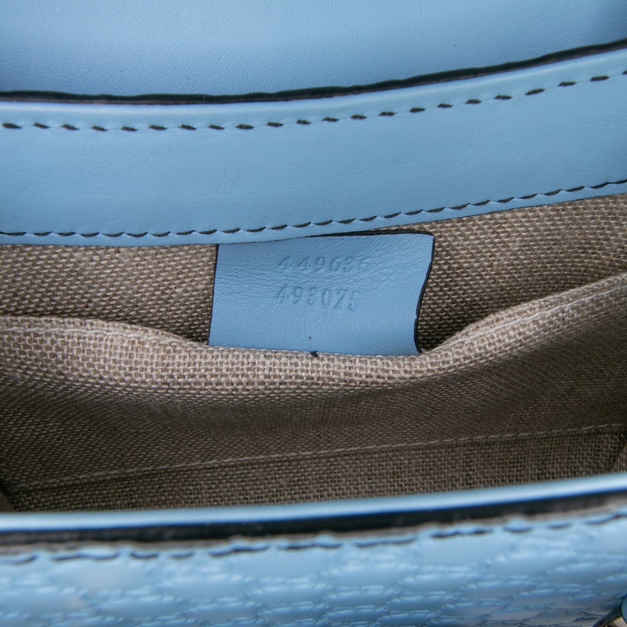 Gucci Mini Microguccissima Emily Crossbody Blauw