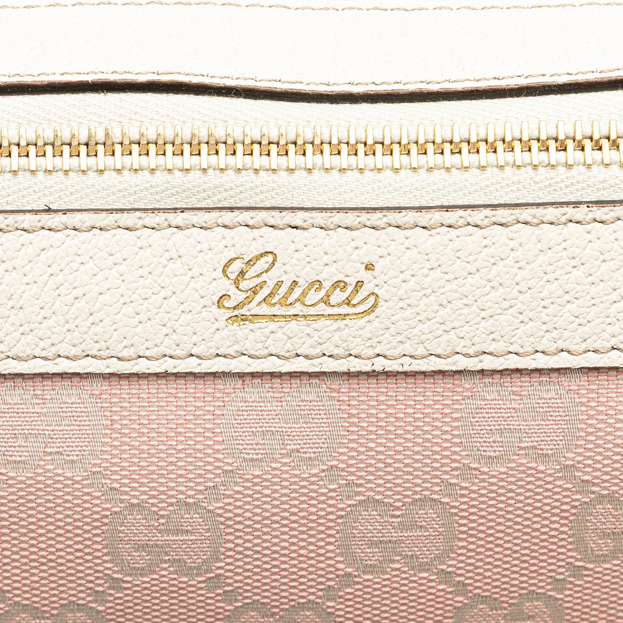 Gucci GG Canvas Abbey D Ring Tote Roze