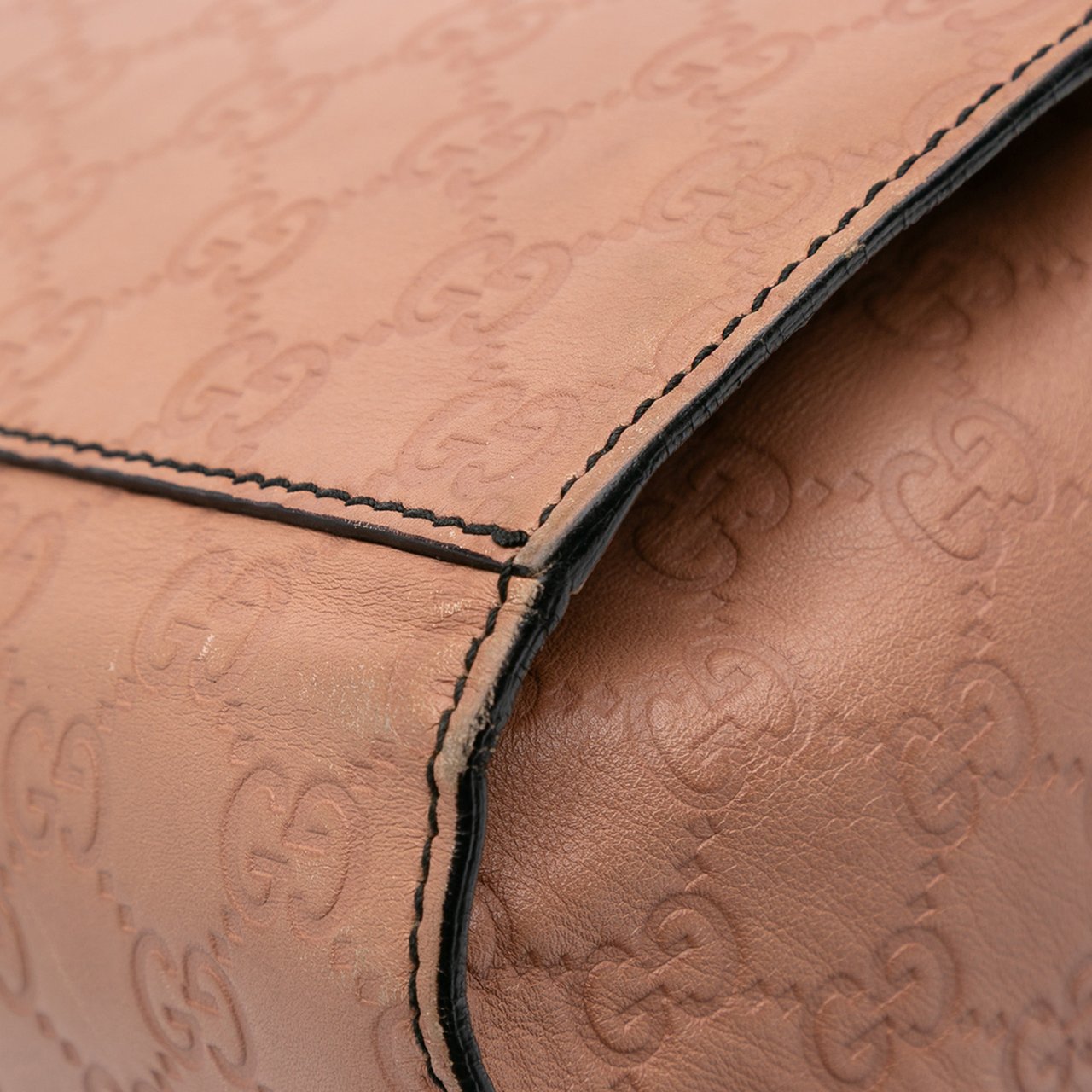 Gucci Large Guccissima Emily Shoulder Bag Roze