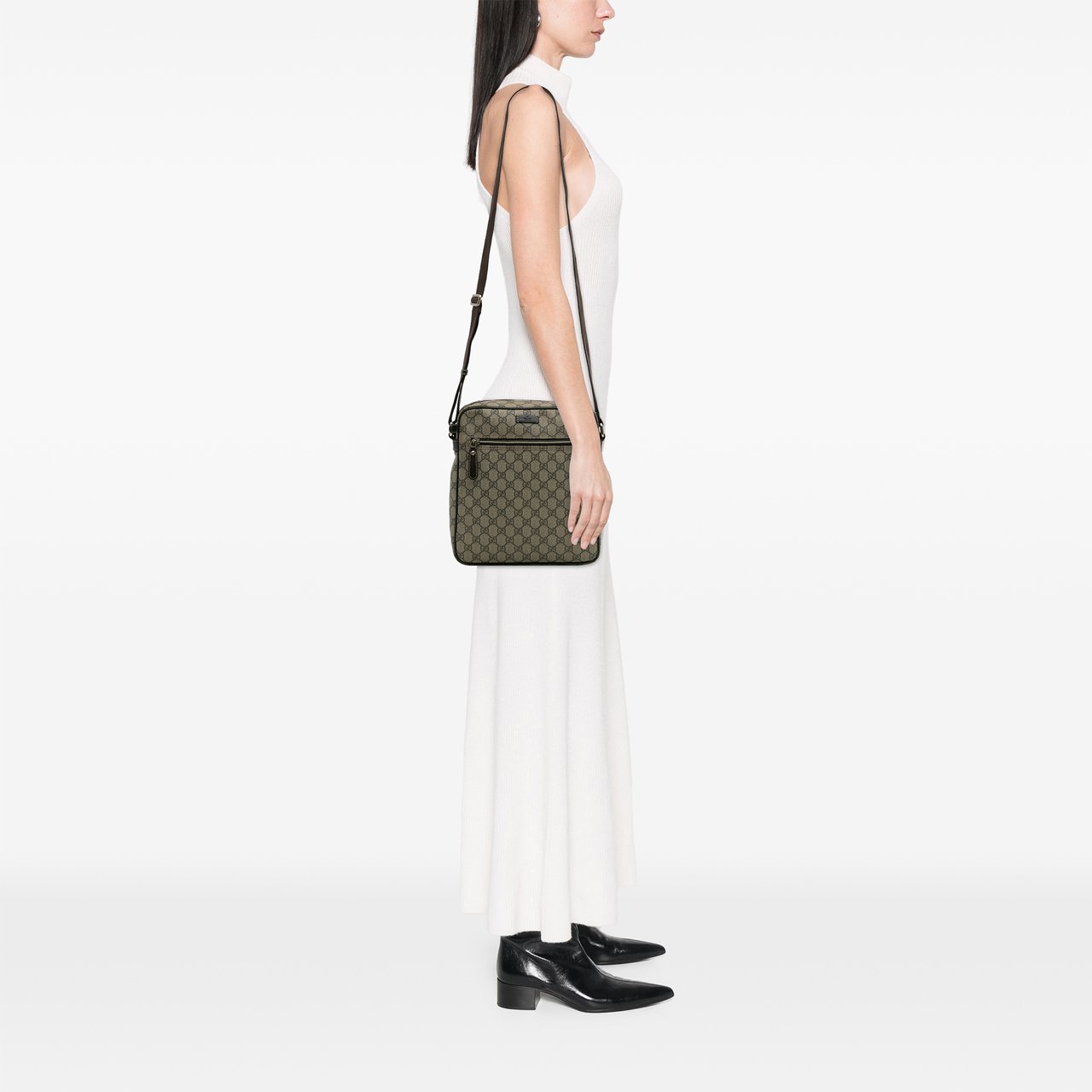 Gucci GG Supreme Crossbody Bruin